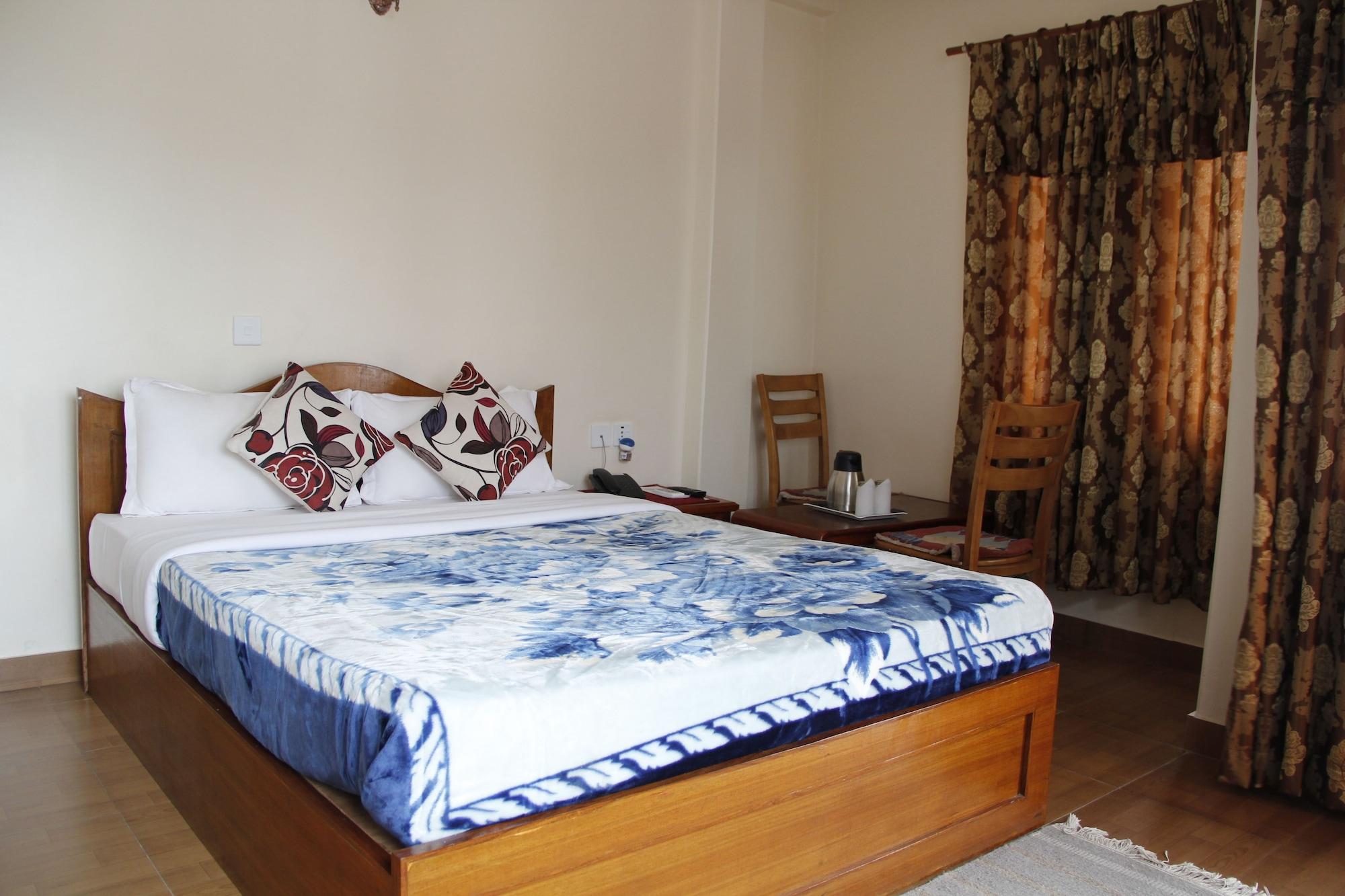 Hotel Asia Pokhara Bagian luar foto