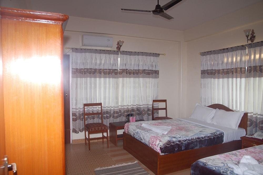 Hotel Asia Pokhara Bagian luar foto