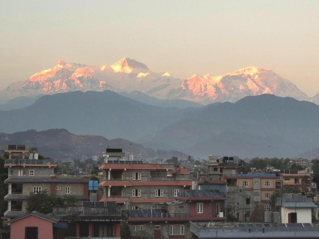 Hotel Asia Pokhara Bagian luar foto