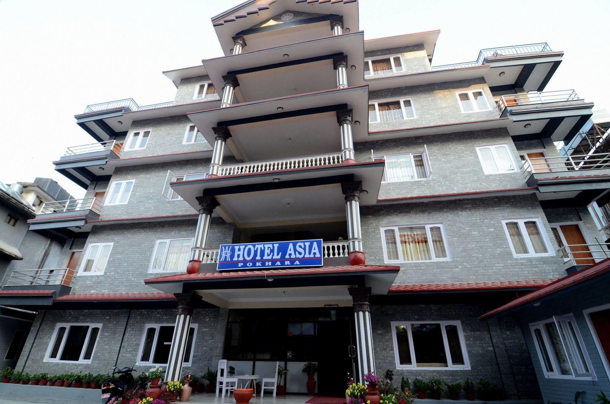 Hotel Asia Pokhara Bagian luar foto